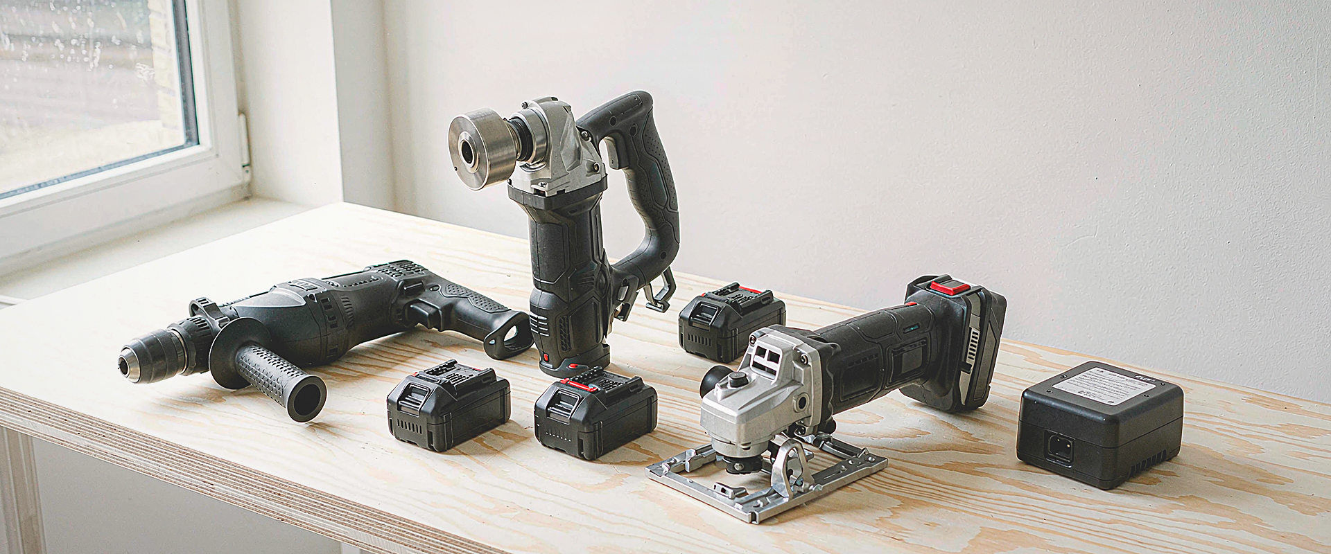 14.4V–40V & 40A Discharge Custom Power Tool Battery Solution